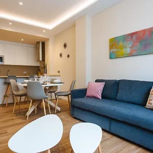 san-martn-solarium-apartments.es-andalucia.com/